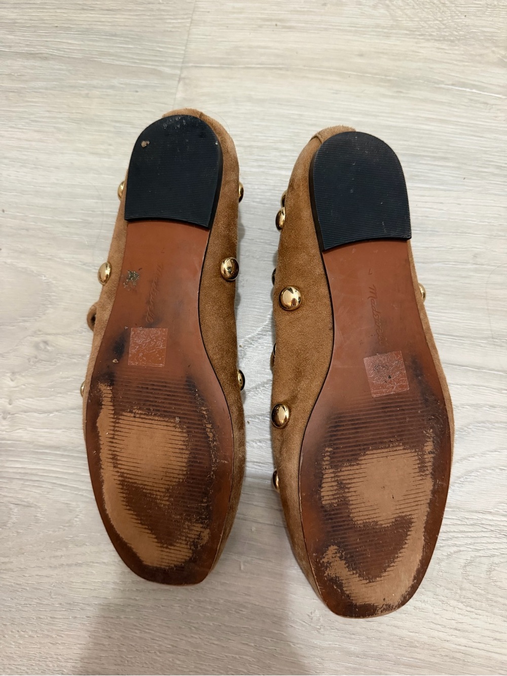 Madewell Greta Flats in Tan Suede with Gold Studs - Picture 3 of 3